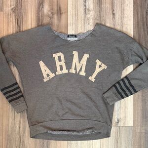 Signorelli Olive Green Pullover with Cream Print Army West Point size medium